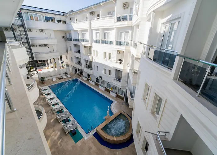 Club Efes Otel